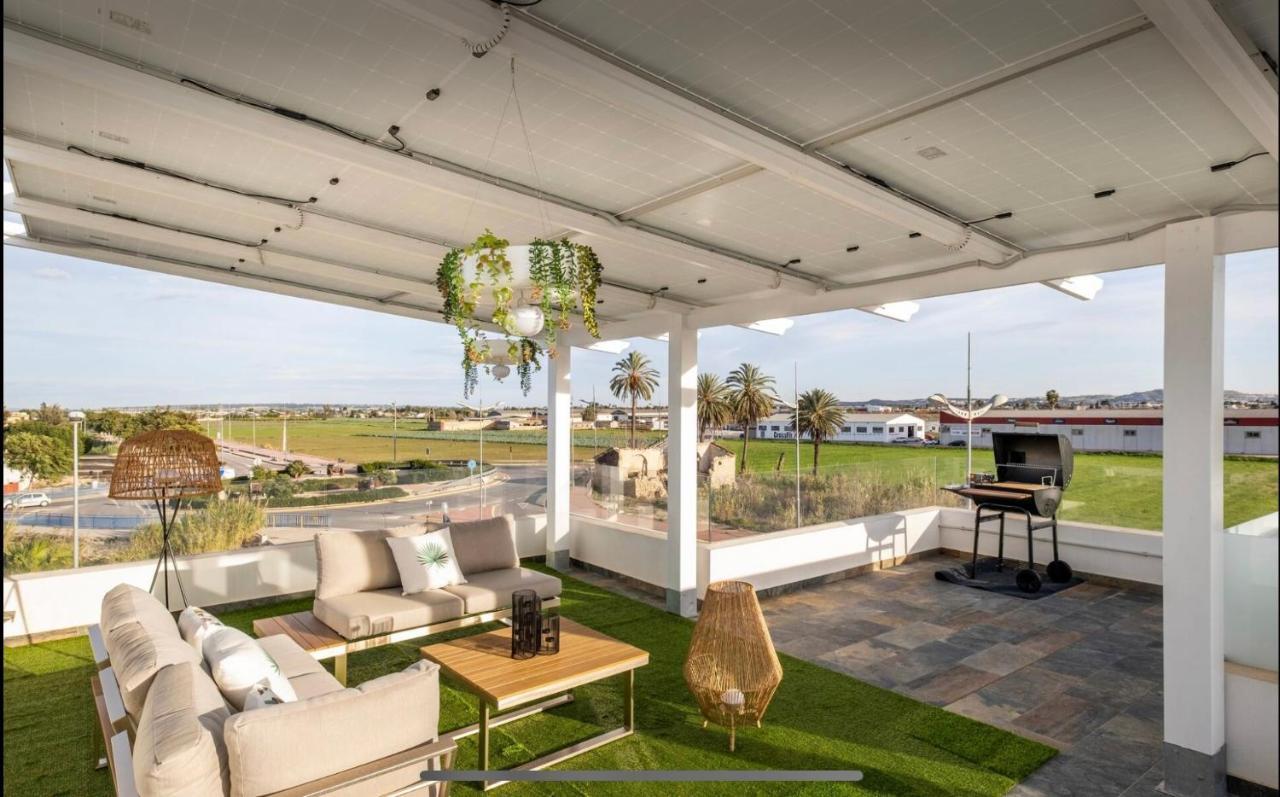 Fee4me With Pool In Dolores, Alicante Holiday home *